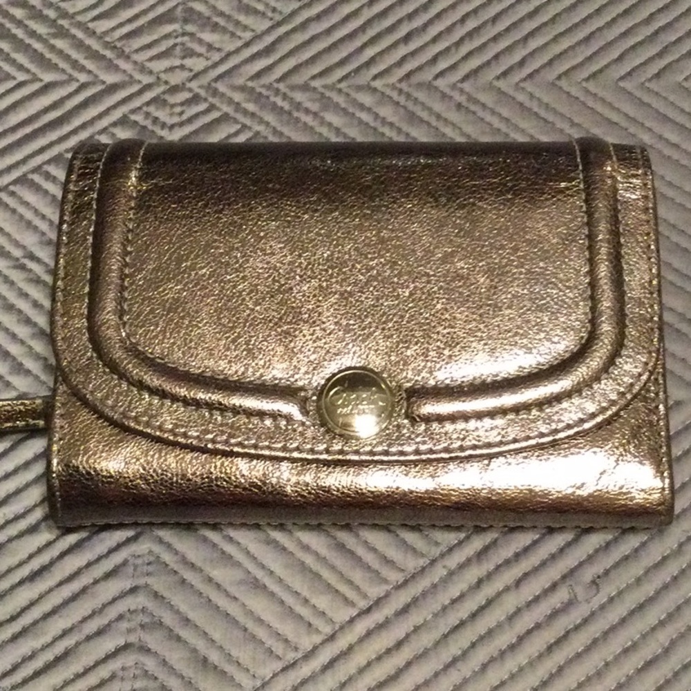 Coach  pink metallic wallet for women
